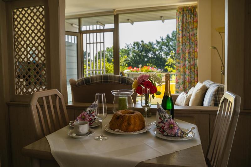 Haus Am Kurpark Apartment บัดเบียร์นบาค ภายนอก รูปภาพ